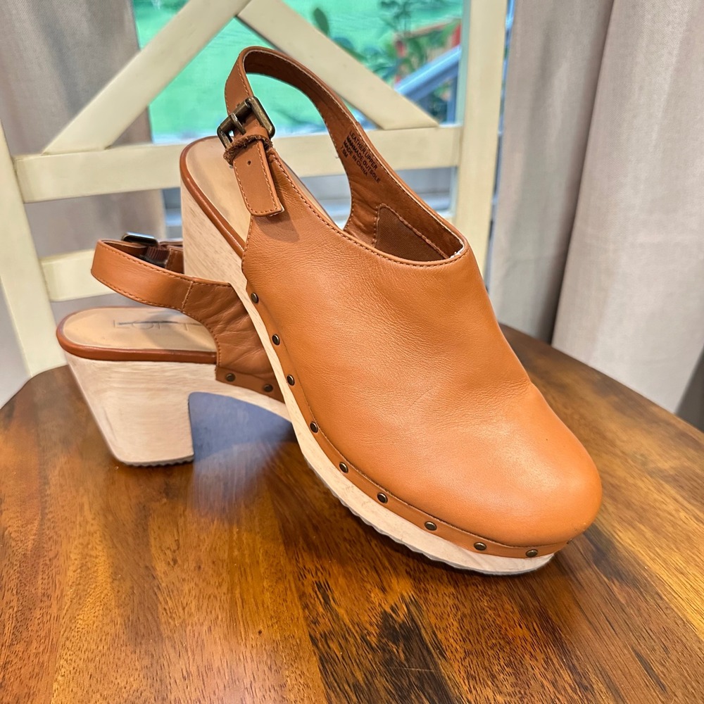 LOFT Clogs Womens 7.5 Cognac Brown Leather Studded Wooden Heel Slingback